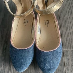 Gap size 7 toddler denim shoe